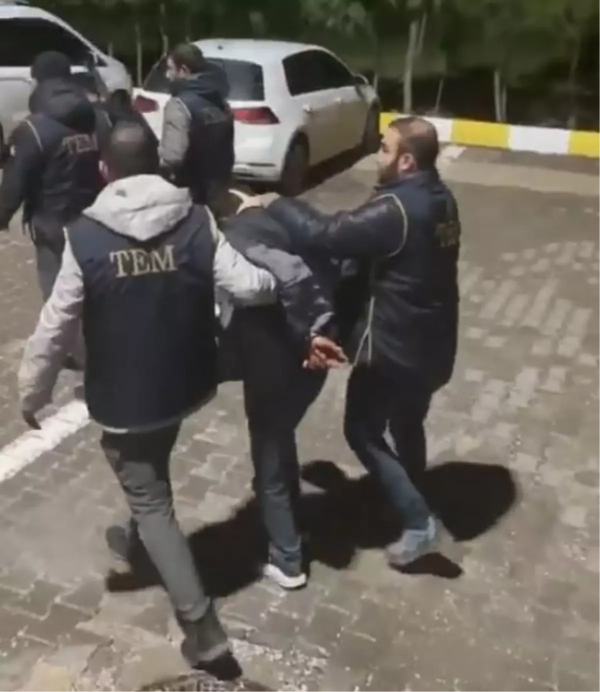 Diyarbakır’da Nevruz Kutlamalarında Terör Bağlantılı Pankart Açan 6 Kişi Gözaltına Alındı