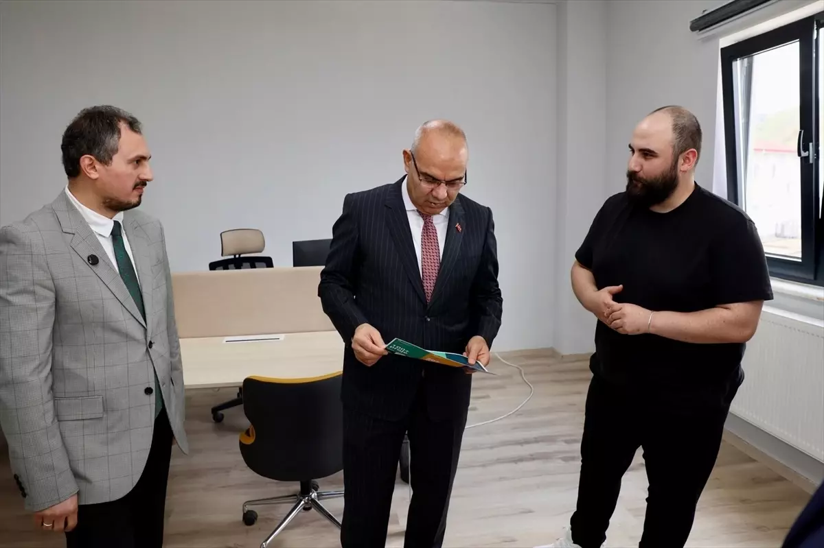 Giresun Valisi Mustafa Koç, Teknopark'ta Ar-Ge Firmalarıyla Buluştu