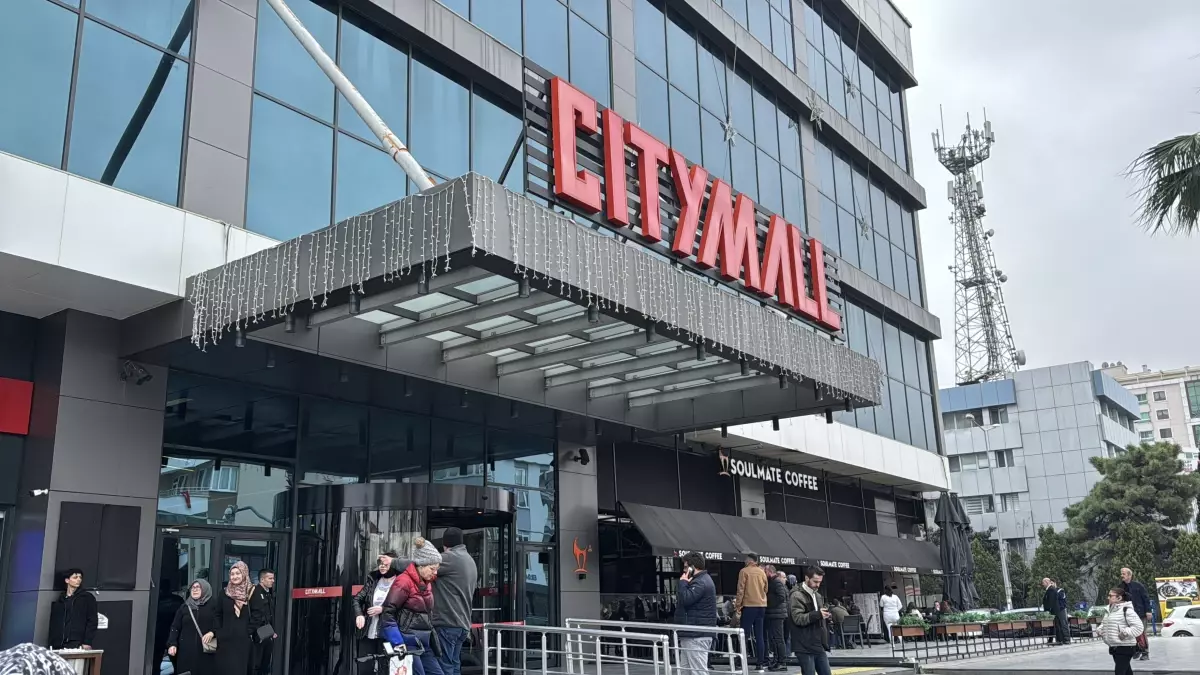 CityMall AVM’de Mühürleme Kararı: 900 Çalışan ve Evrak Eksikliği Tartışması