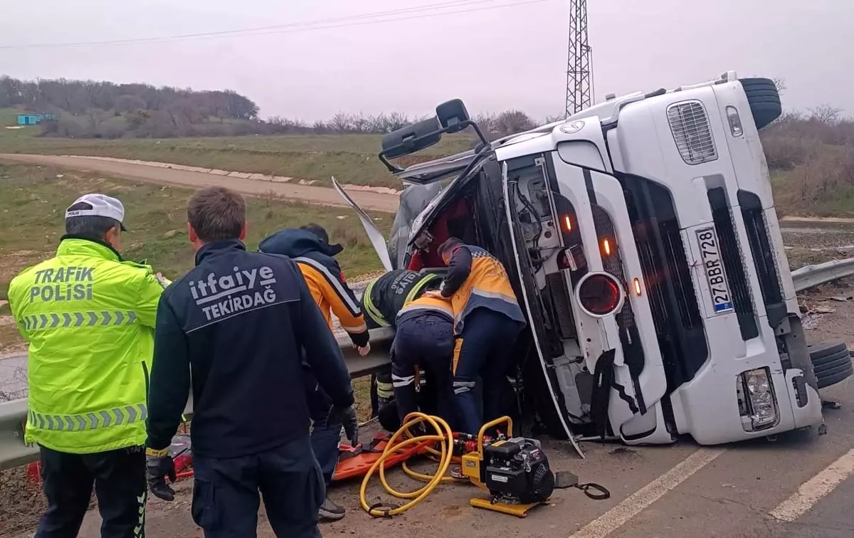 Tekirdağ Malkara’da Devrilen Tanker Kazasında Sürücü Hayatını Kaybetti