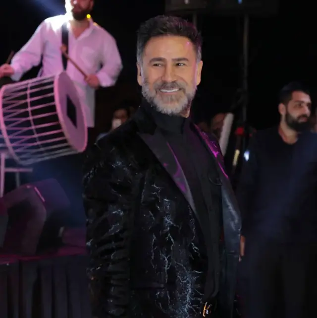 Mahkeme dışı kalabalık