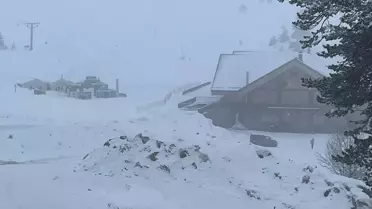 Kartalkaya'da 2 metrelik kar tabakası