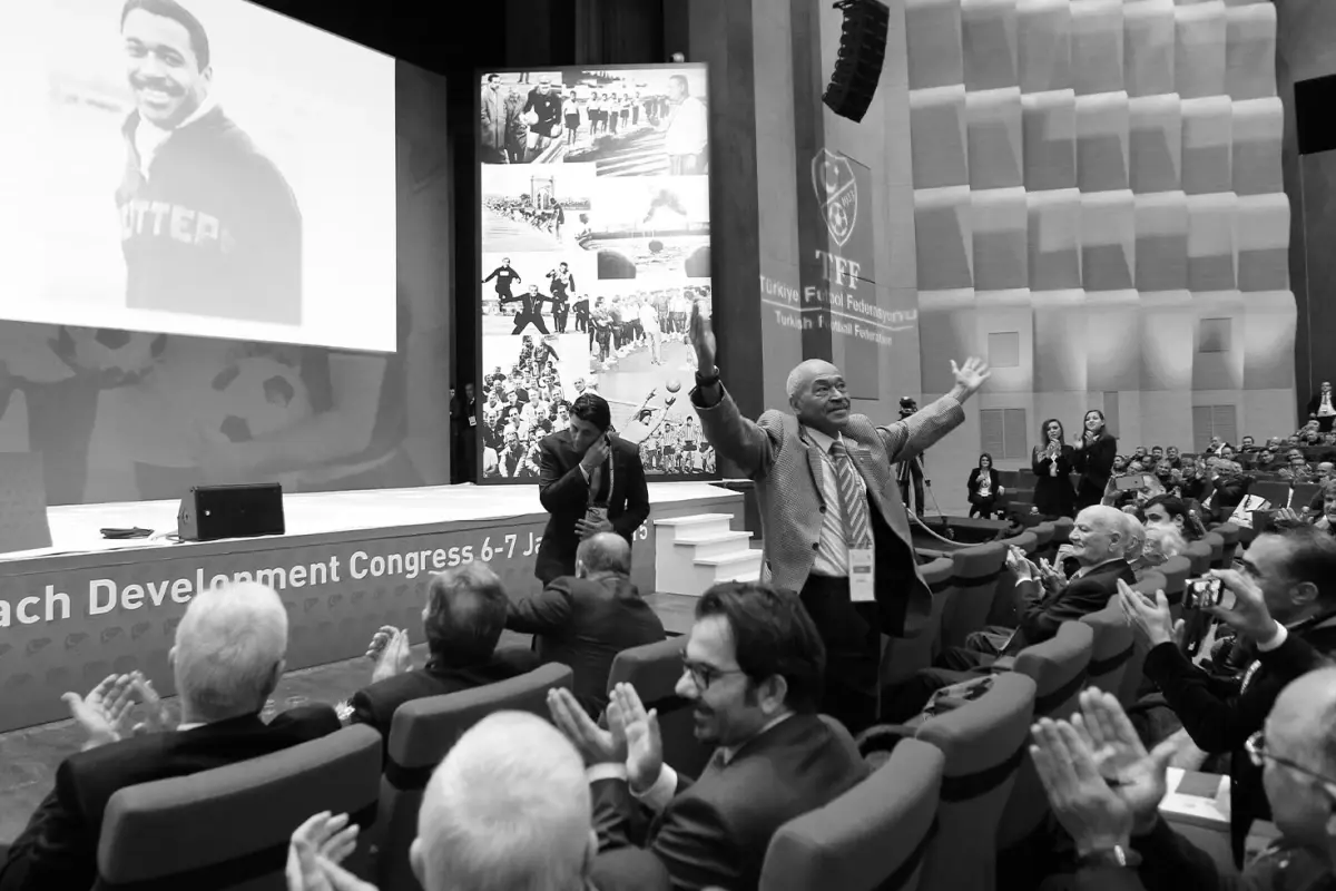 Türk Futbolunun Önemli Figürlerinden Çetin Güler Hayatını Kaybetti