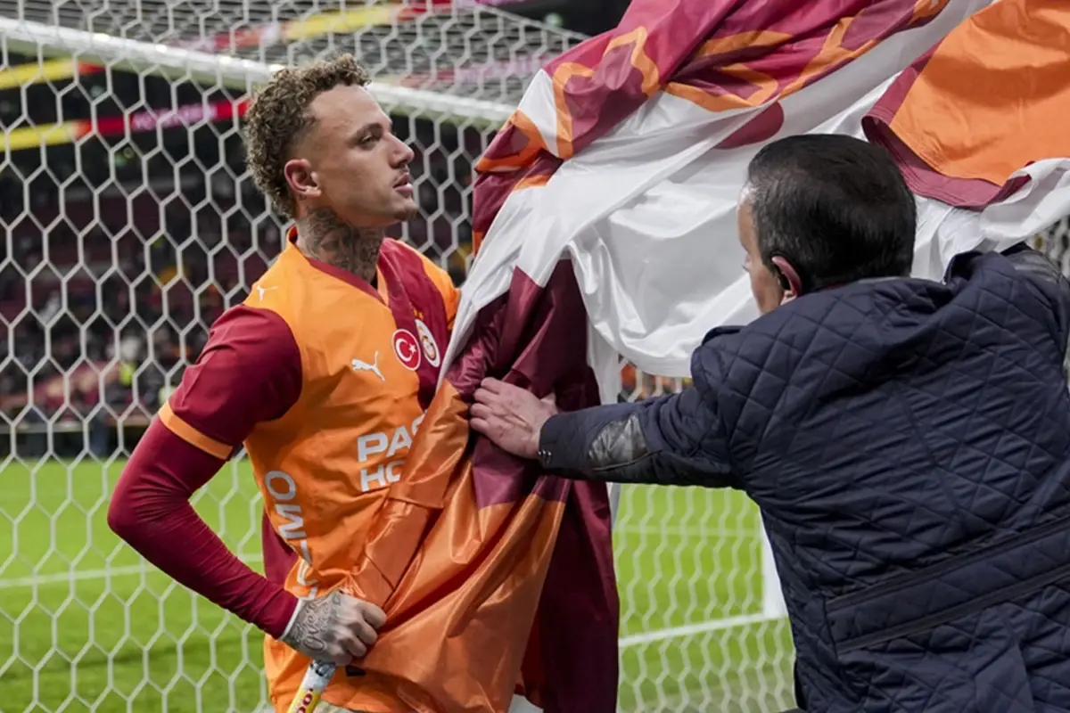 Noa Lang, Okan Buruk'la Görüştü: Trabzonspor Maçında Sahaya Çıkmak İstiyor