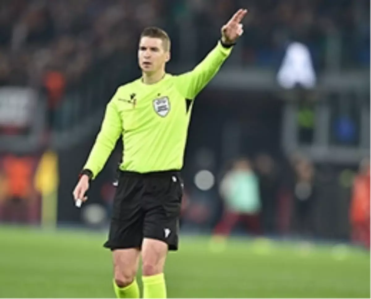 François Letexier, Romanya Maçında A Milli Futbol Takımının Hakemi Olacak