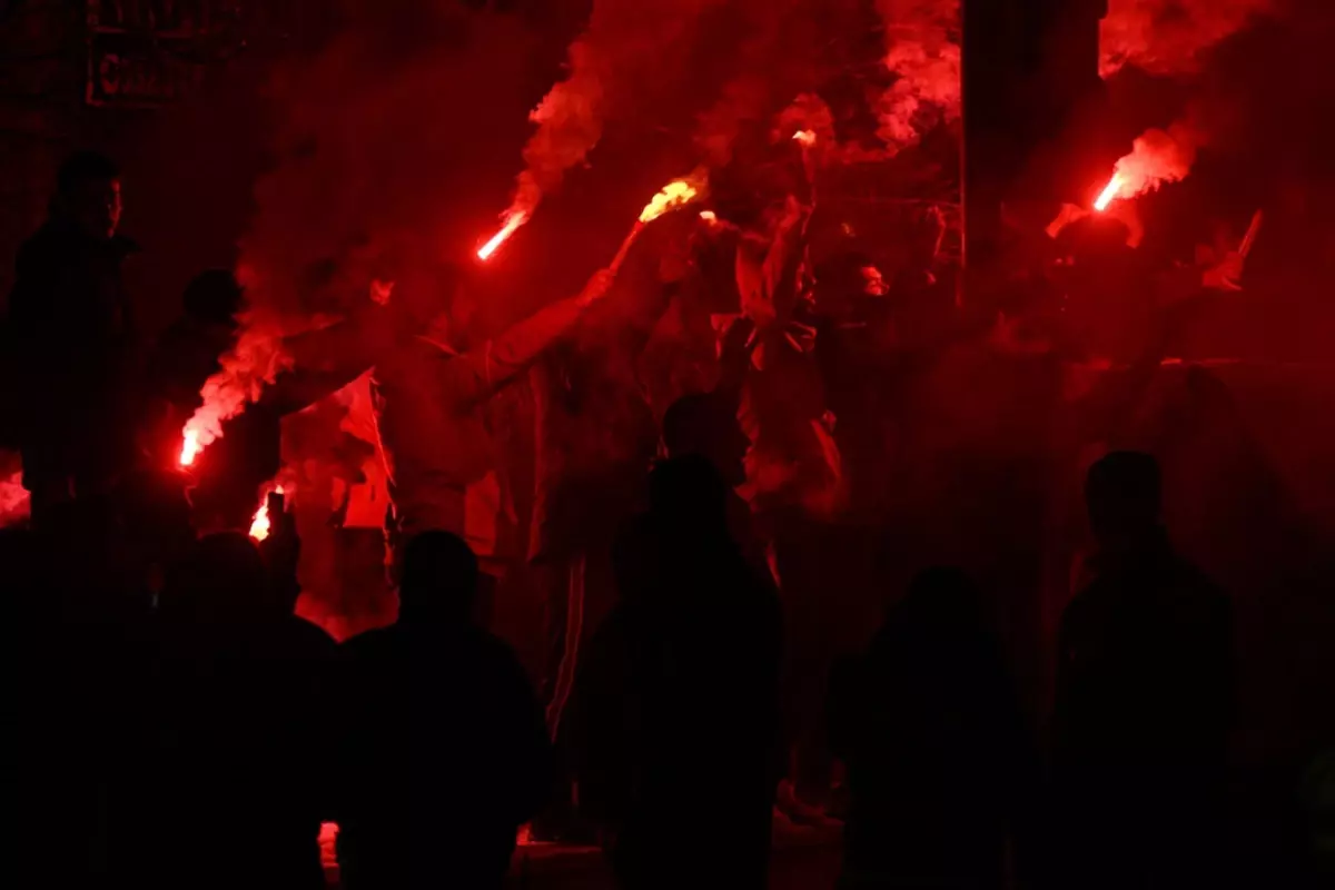 Iğdır FK Taraftarları, Adaletsiz Cezaları Protesto Ederek Tribünlerden Çekildi