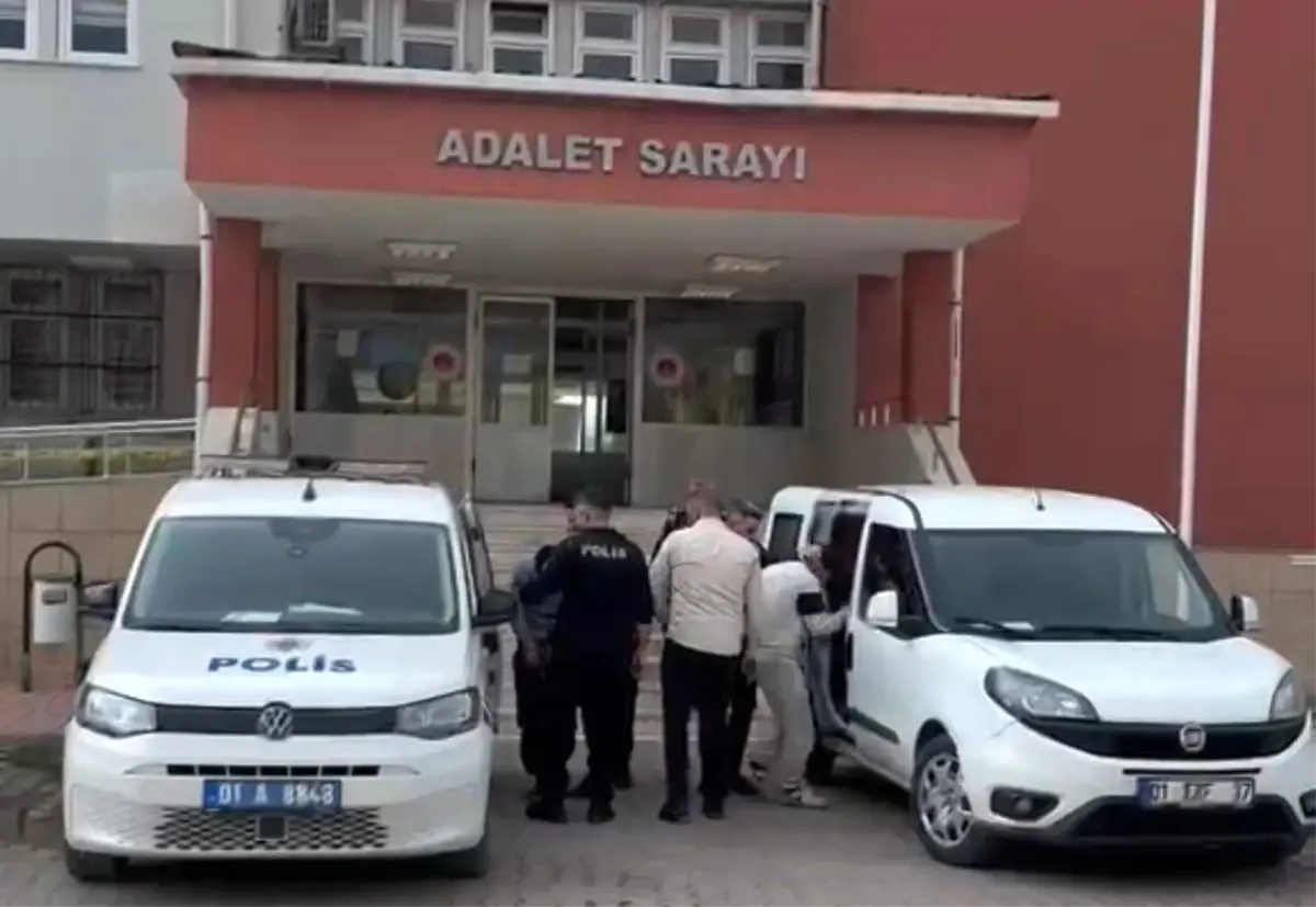 Adana’da Uyuşturucu Kaçakçılığı Operasyonu Sonuçlandı: İki Şahıs Tutuklandı