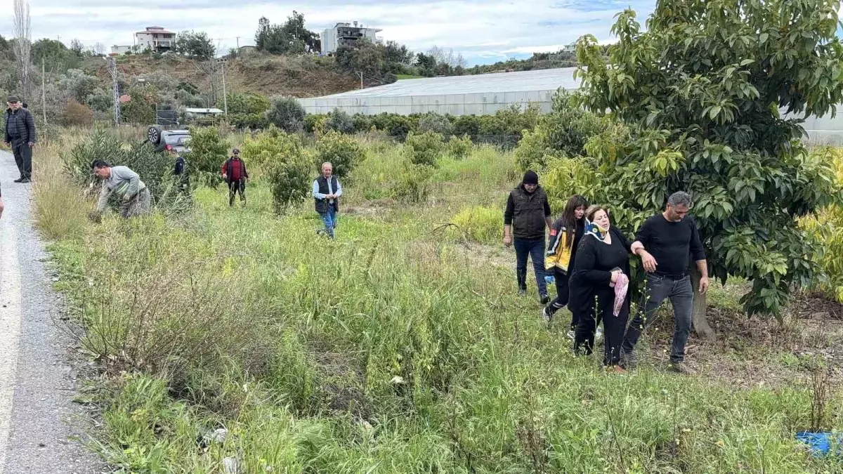 Gazipaşa’da Hafif Ticari Araç Takla Attı, Sürücü Hastaneye Sevk Edildi