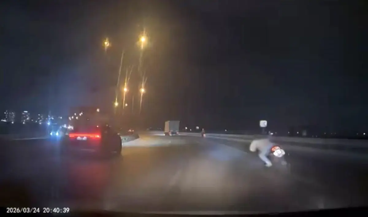 Bursa’da Virajı Kaçıran Motosiklet Sürücüsü Kaza Yaptı