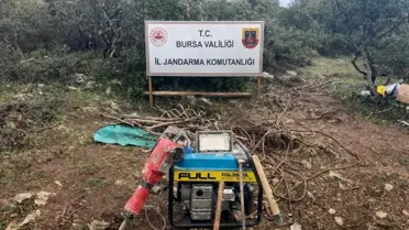 Kaçak kazı tünelinin Jandarma tarafından keşfedilen görüntüsü