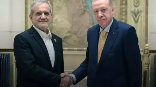 Pezeşkiyan konuşma anı