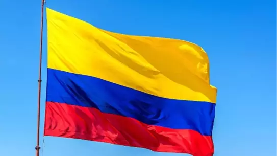 Kolombiya'da Askeri Uçak Kazası: 69 Kişi Hayatını Kaybetti, Ülke 3 Gün Yas İlan Etti