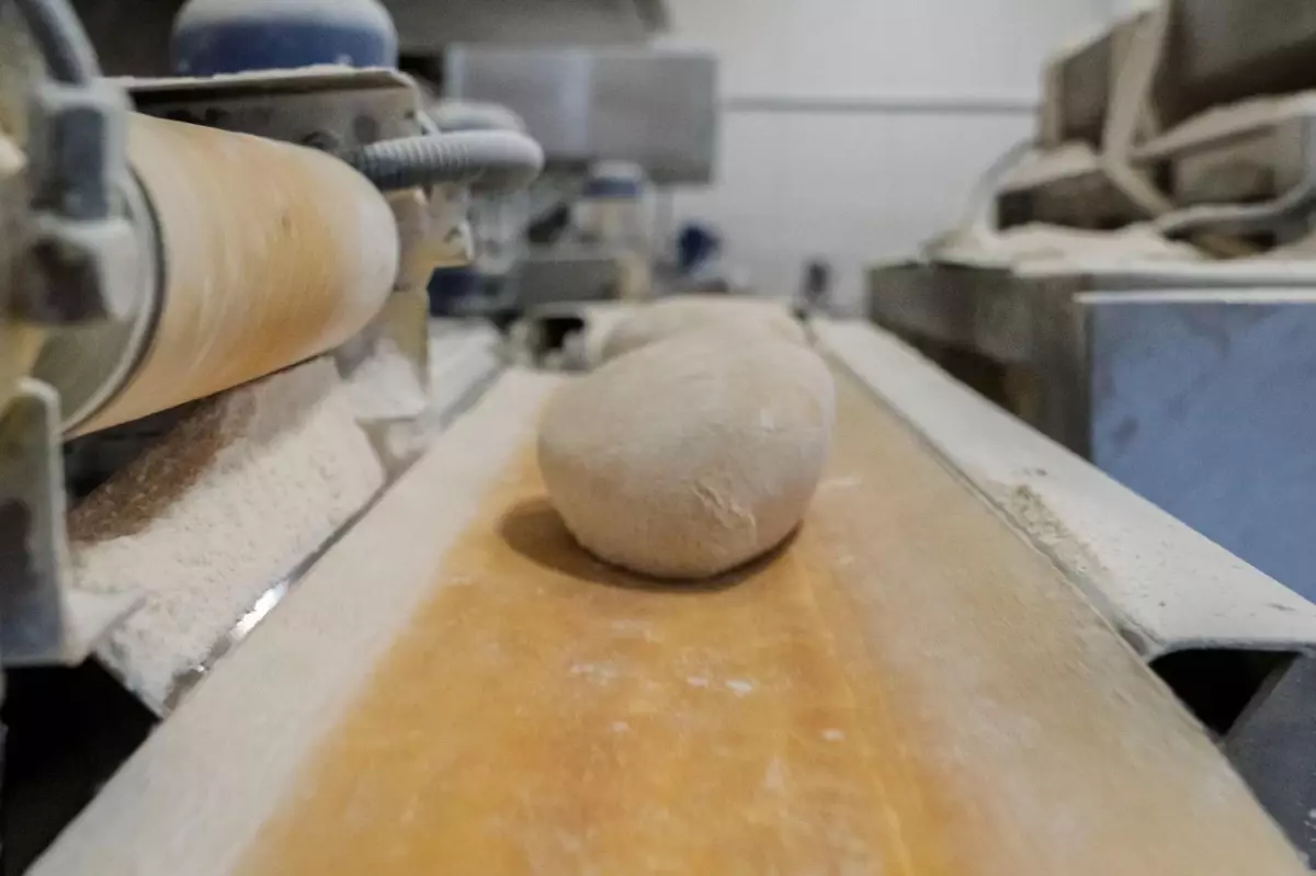 İzmir'de 200 Gram Ekmek Fiyatı %16 Artışla 17,50 TL'ye Çıktı