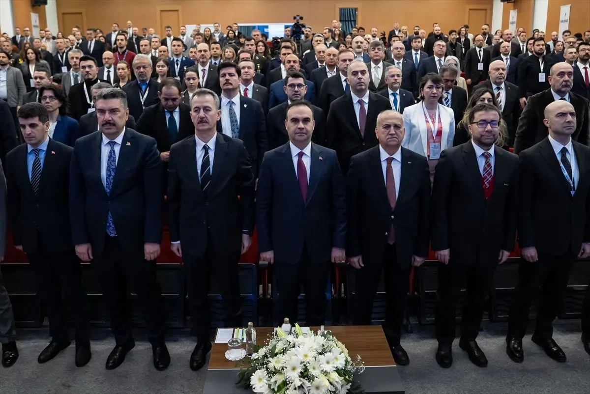 Savunma Sanayi 2025'te Hedeflenen Büyümeyi %80 Sözleşme ve %48 İhracat Artışıyla Aştı