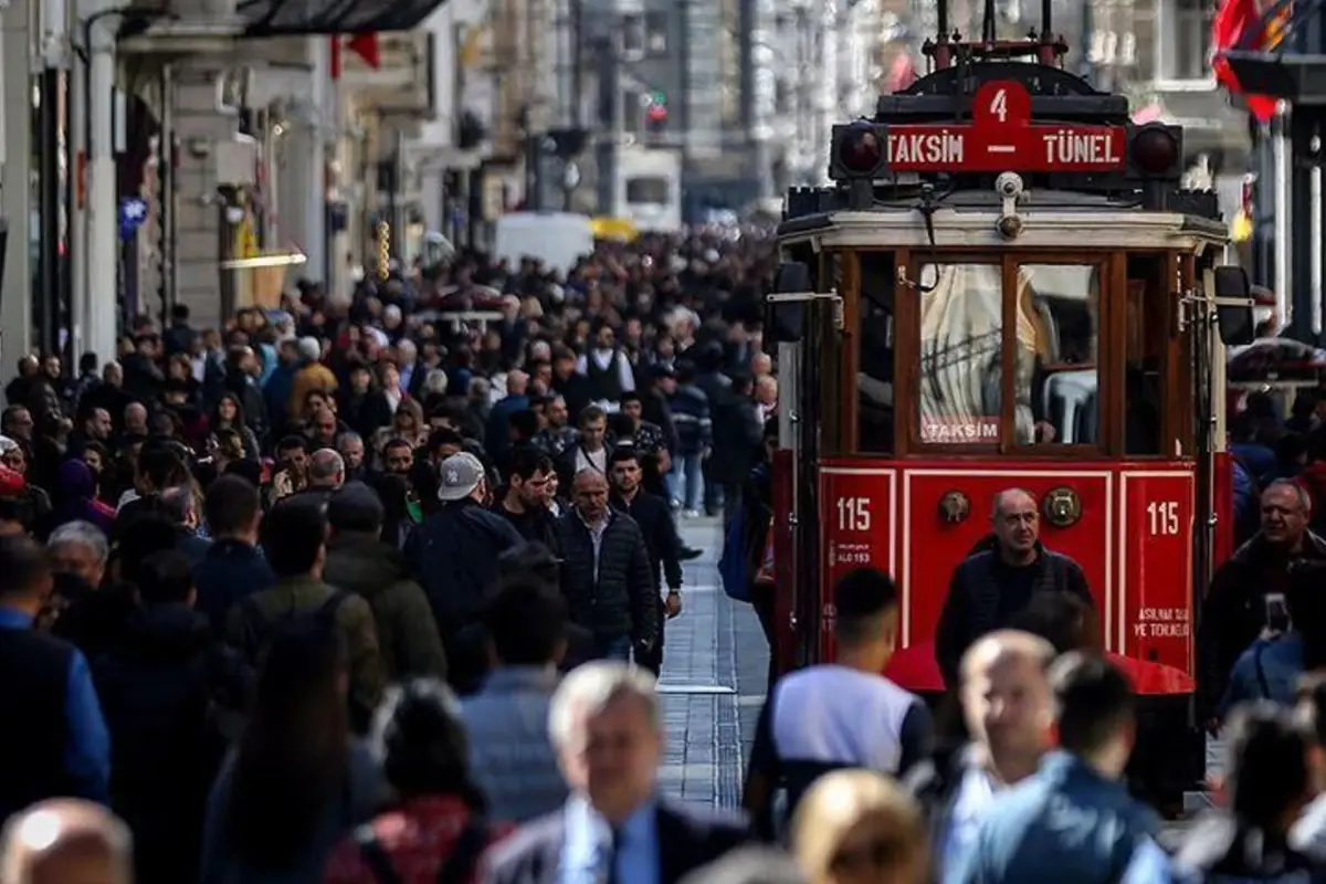 İşsizlik Oranı 21 Yılda En Düşük Seviyeye Ulaştı: 2025'te %8,3