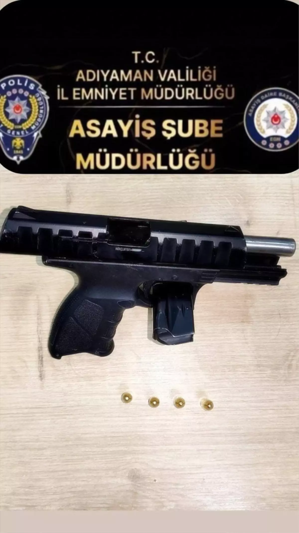 Adıyaman’da Polis, Ruhsatsız Tabanca ve Mermi İçeren Araçla Karşılaştı