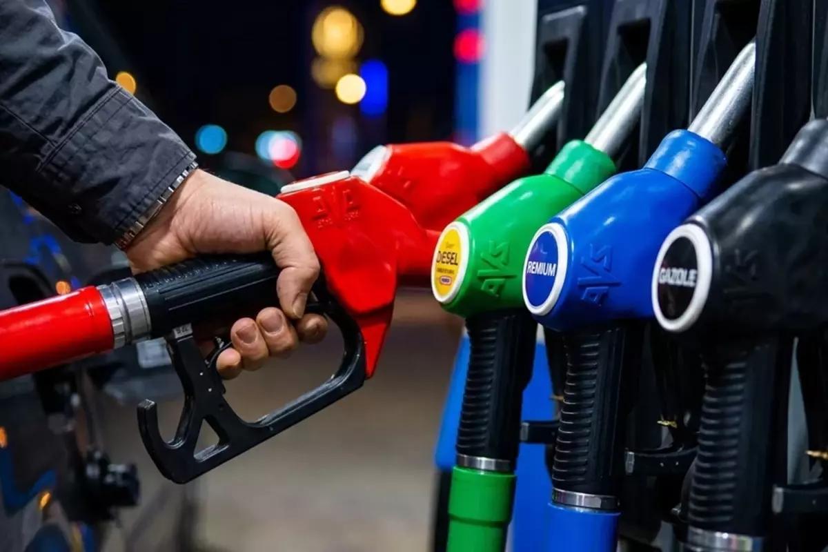 Akaryakıt Fiyatlarında Çifte İndirim: Tabelalar Güncellendi