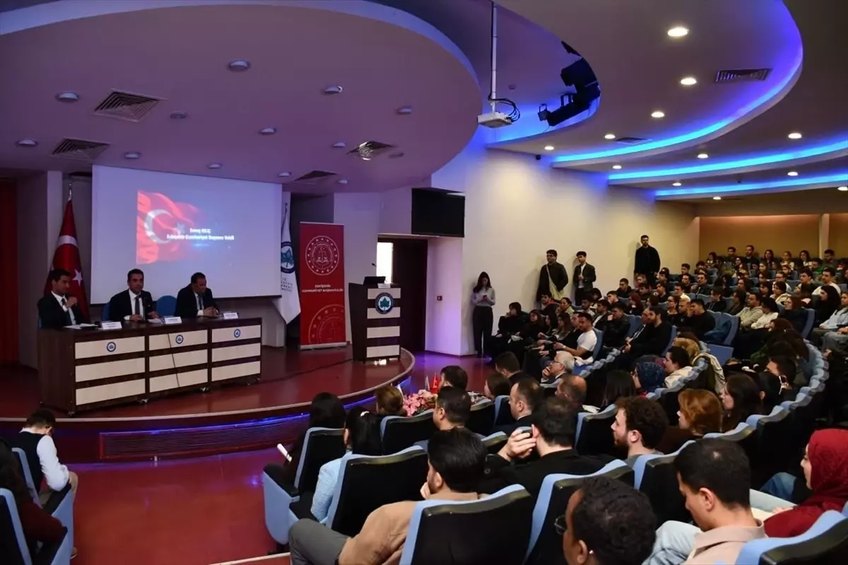 Eskişehir’de Üniversite Öğrencileri İçin Dolandırıcılık Farkındalığı Paneli Gerçekleşti