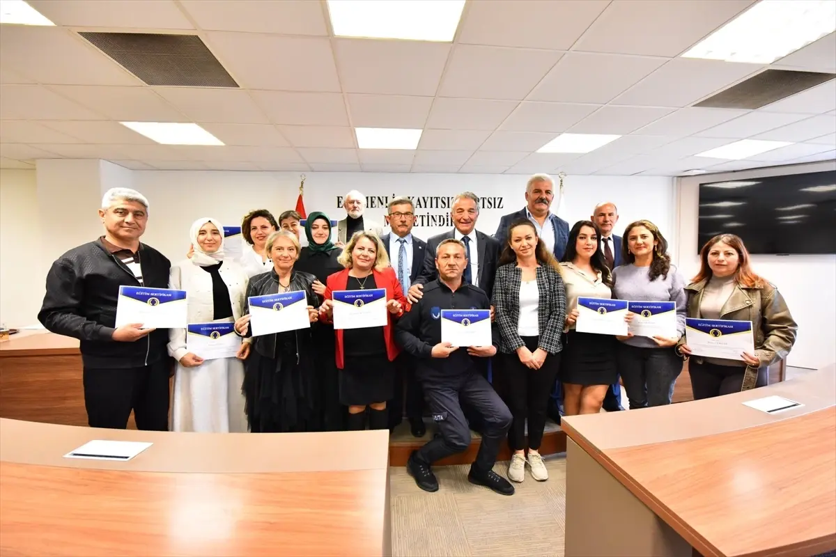 Fethiye'de İşaret Dili Kursu Mezunlarına Sertifika Töreni Gerçekleşti