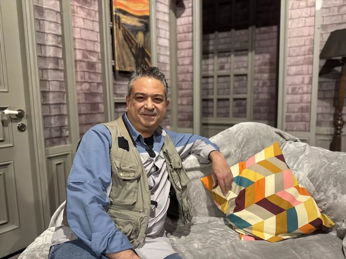 Gece Yarısı Hayaleti: Tiyatro Ak'la Kara'da Büyüleyici Paranormal Gerilim