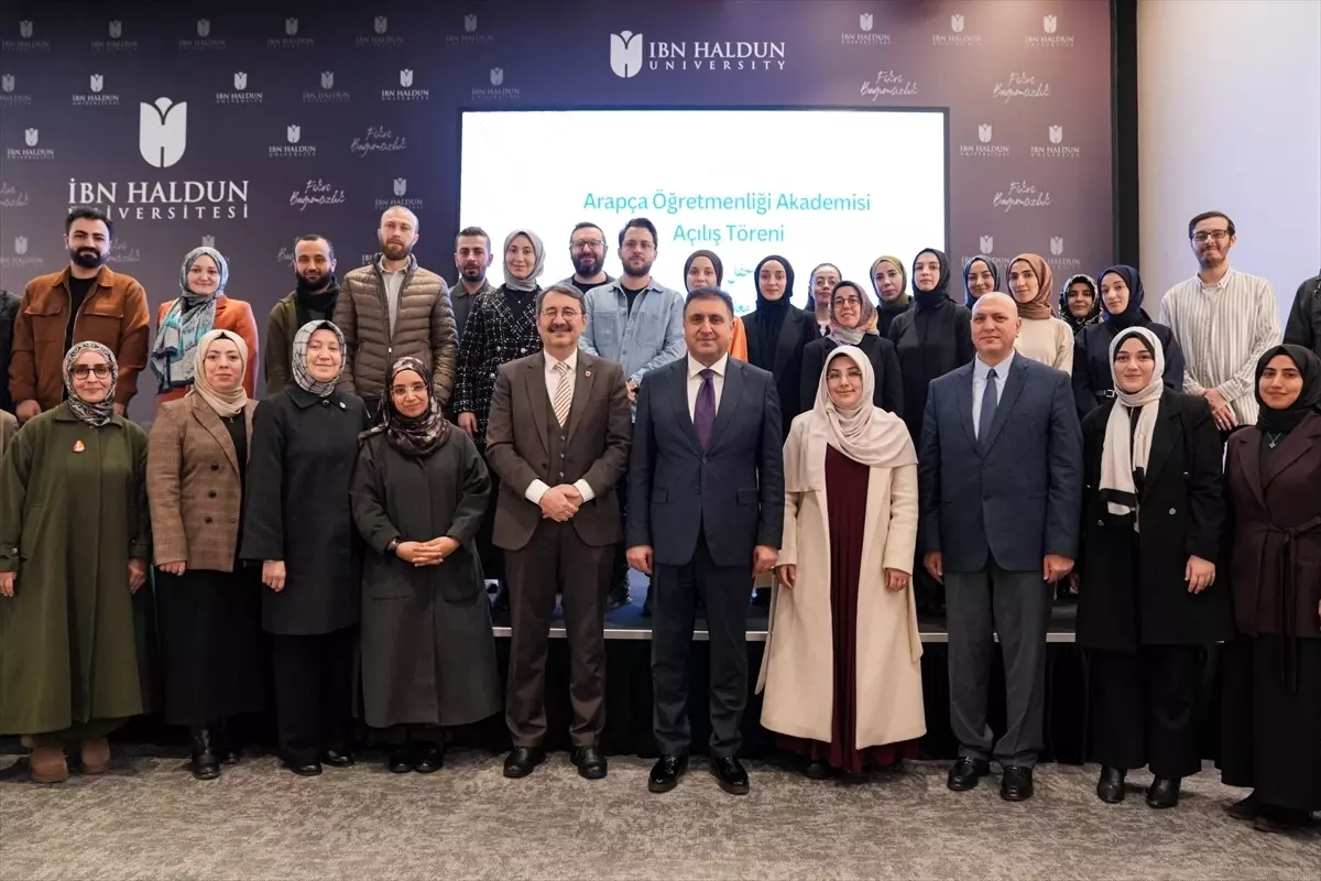 İstanbul’da Arapça Öğretmenliği Akademisi Resmen Açıldı