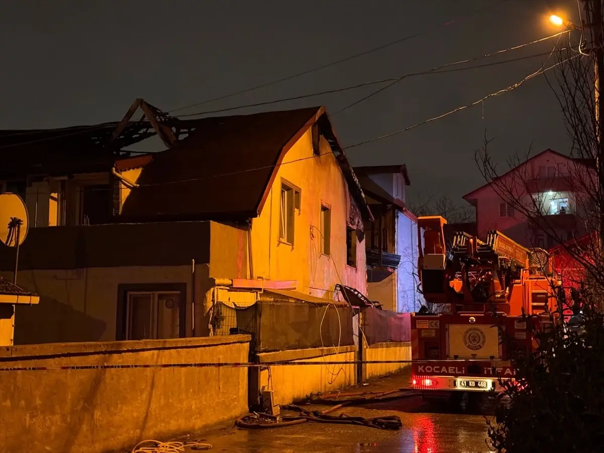 Derince'de Müstakil Evde Çıkan Yangın Kontrol Altına Alındı