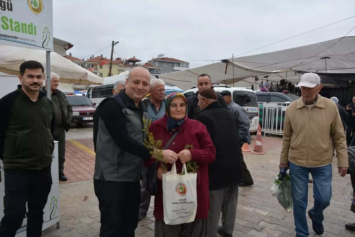 Korkuteli'de Orman Haftası'na Yakışır 1000 Yeni Fidan Dağıtıldı