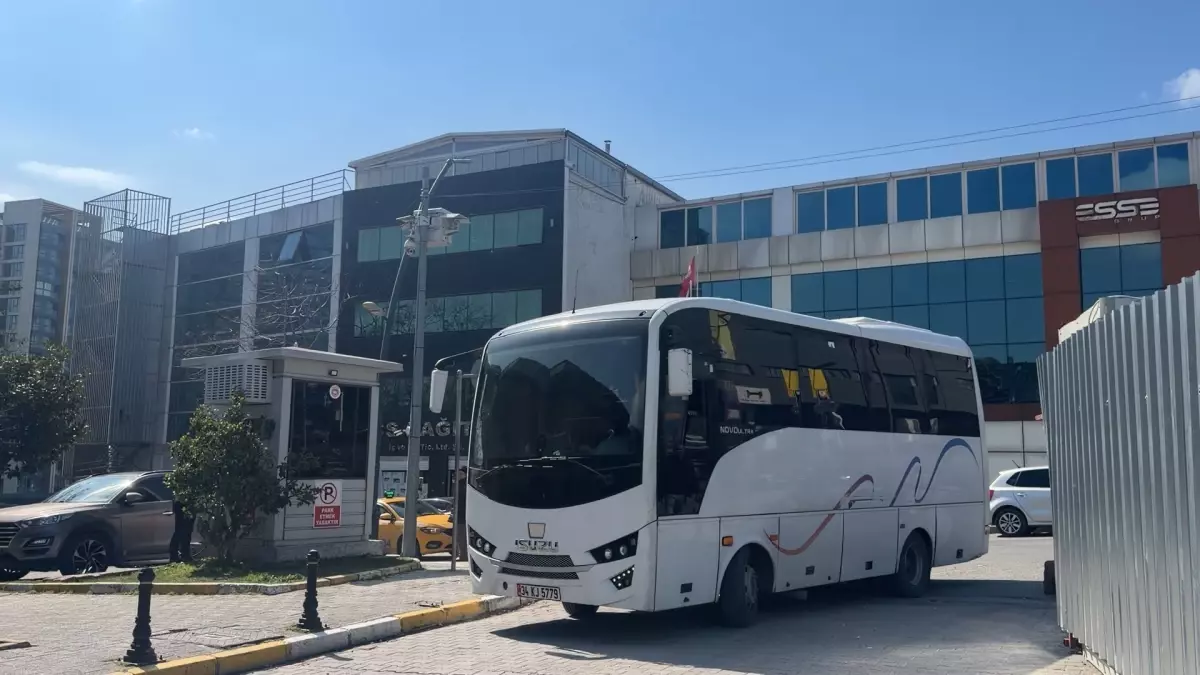 Ünlü İsimler Üzerinde Uyuşturucu Operasyonu: 14 Kişi Gözaltında