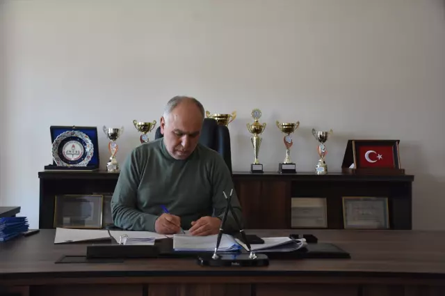 Zekai Eren mezuniyet fotoğrafı