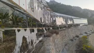 Yangın sonrası kalan kalıntılar