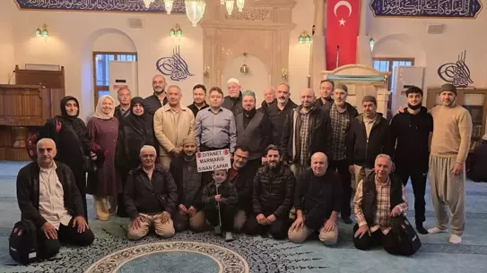 Umre yolculuğu için hazırlanan grup