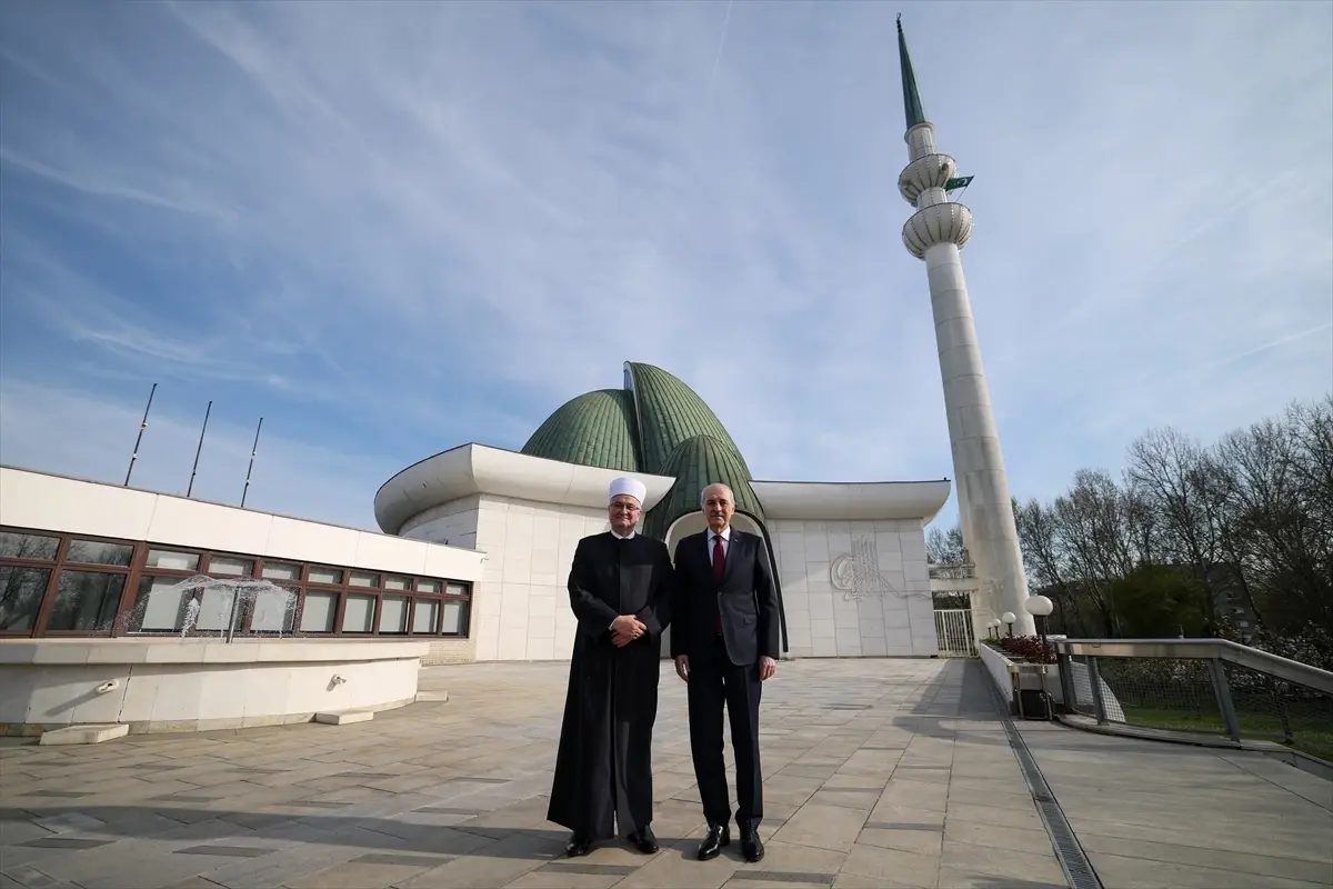 TBMM Başkanı Kurtulmuş, Zagreb'de Ayasofya Sergisi'ni Açtı