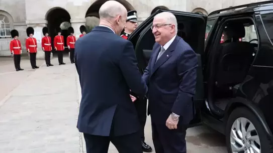 İki Savunma Bakanının Görüşmesi