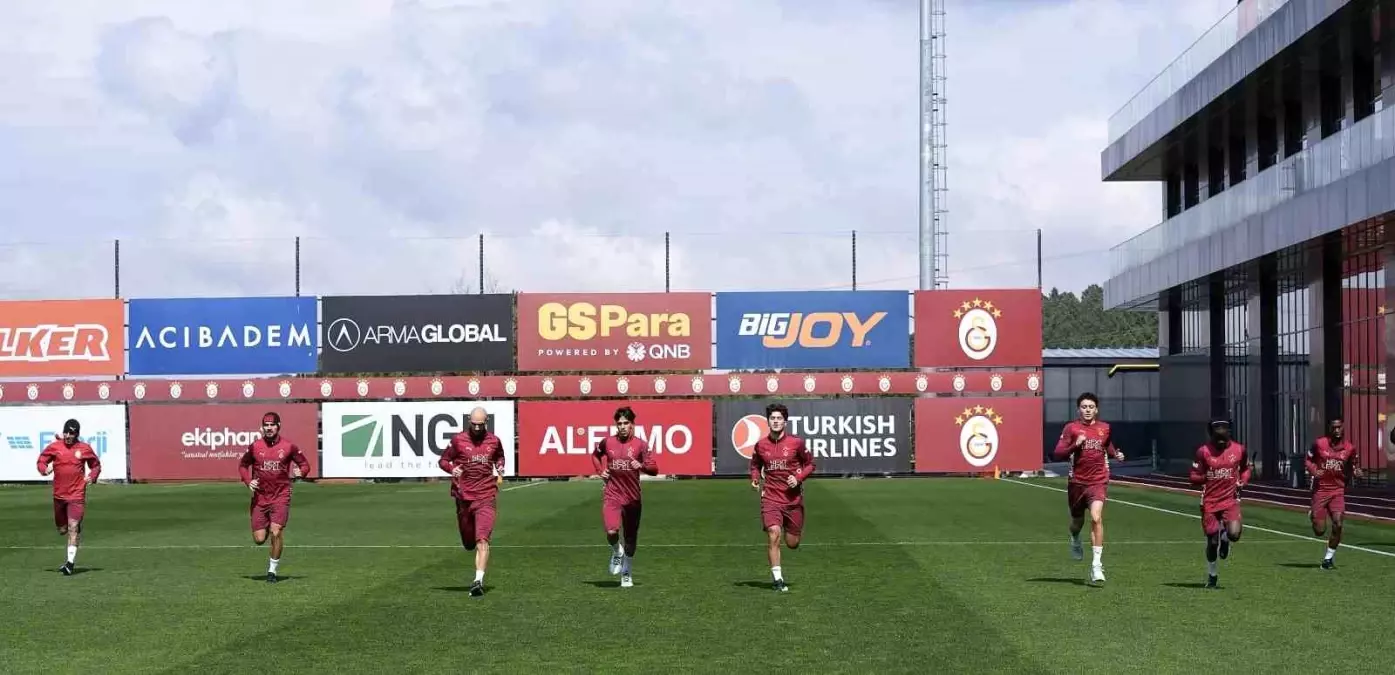 Galatasaray, Trabzonspor Maçına Hazırlıklarını Kemerburgaz’da Yoğunlaştırdı