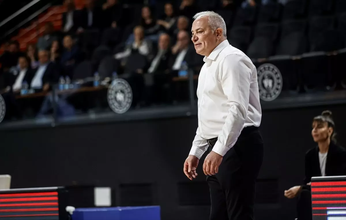 Fenerbahçe Opet, ÇİMSA ÇBK Mersin'i 95-65 Yenen Performansıyla Finale Yükseldi