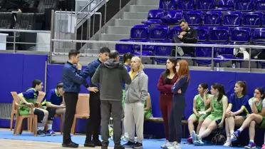 Maçın kritik anlarından bir fotoğraf