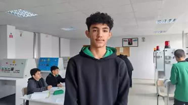 Karaçoban Lisesi Öğrencileri Elektrik Sorunlarını Çözerek Topluma Işık Tutuyor