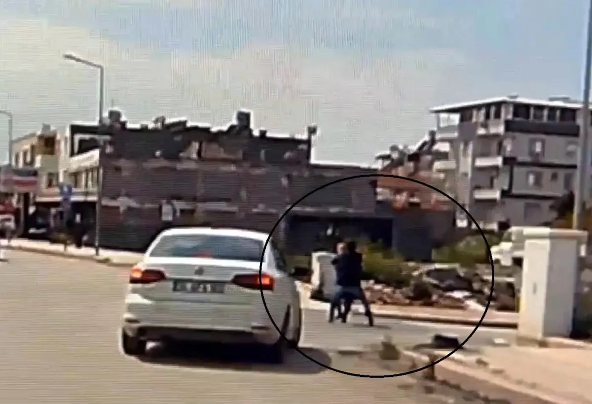 İskenderun’da Kolye Hırsızı Yakalandı: Polis Hızlı Müdahale Etti