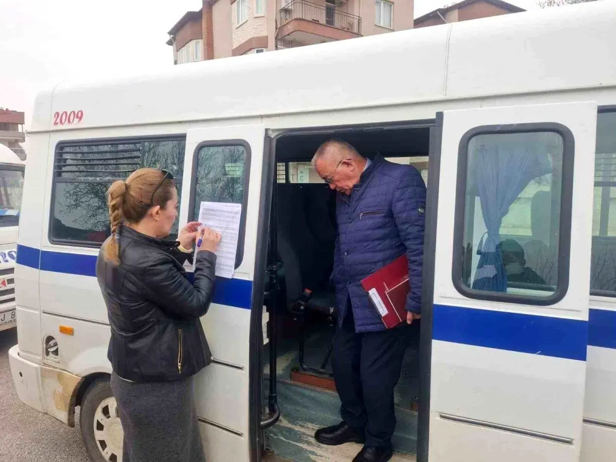 Sarıgöl'de Öğrenci Servisleri Güvenlik Denetiminden Geçti
