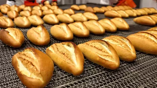 Bursa’da ekmek satış noktası
