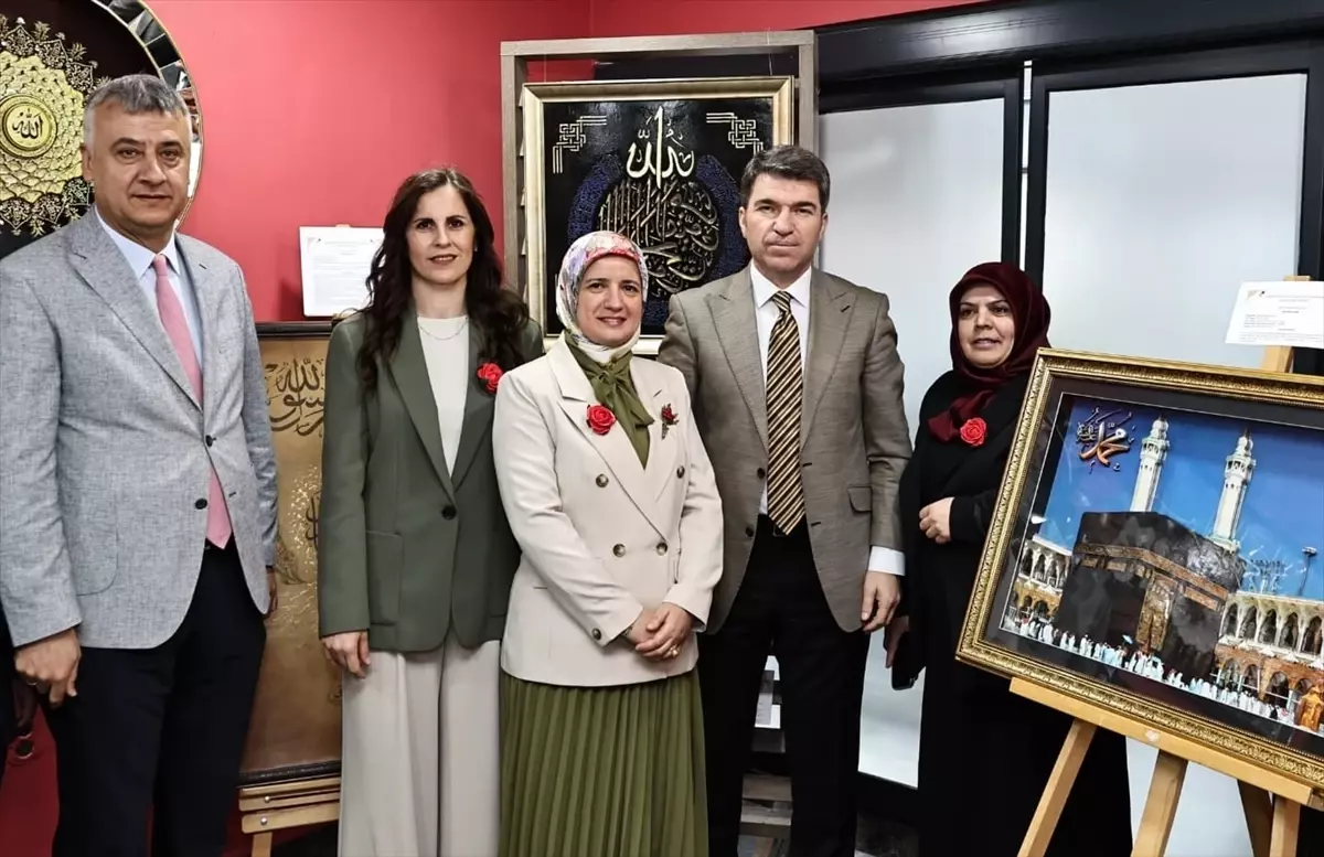 Amasya Merzifon’da “Sanattan Değere Aşk‑ı Nebi” Sergisi Kapılarını Açtı