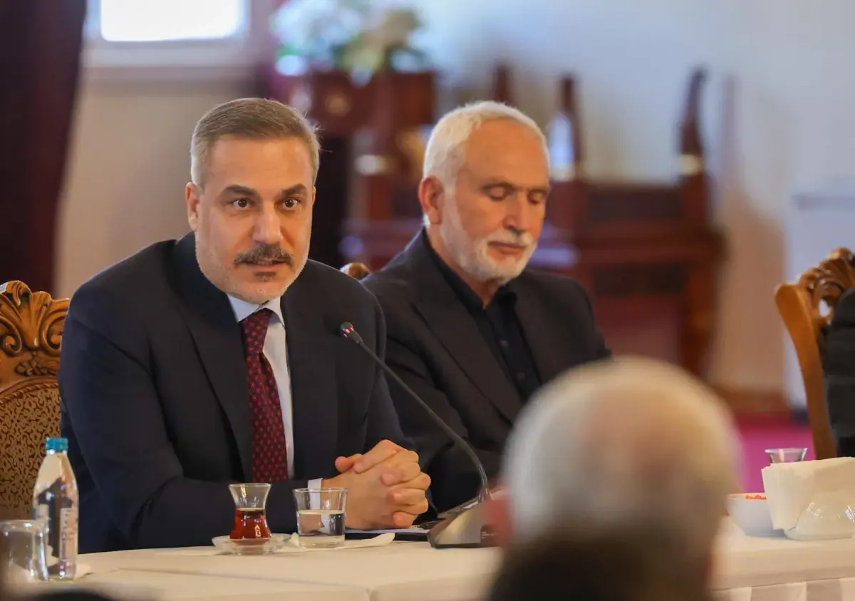 Hakan Fidan, Filistin Yardım Platformu ile İstanbul’da Görüştü