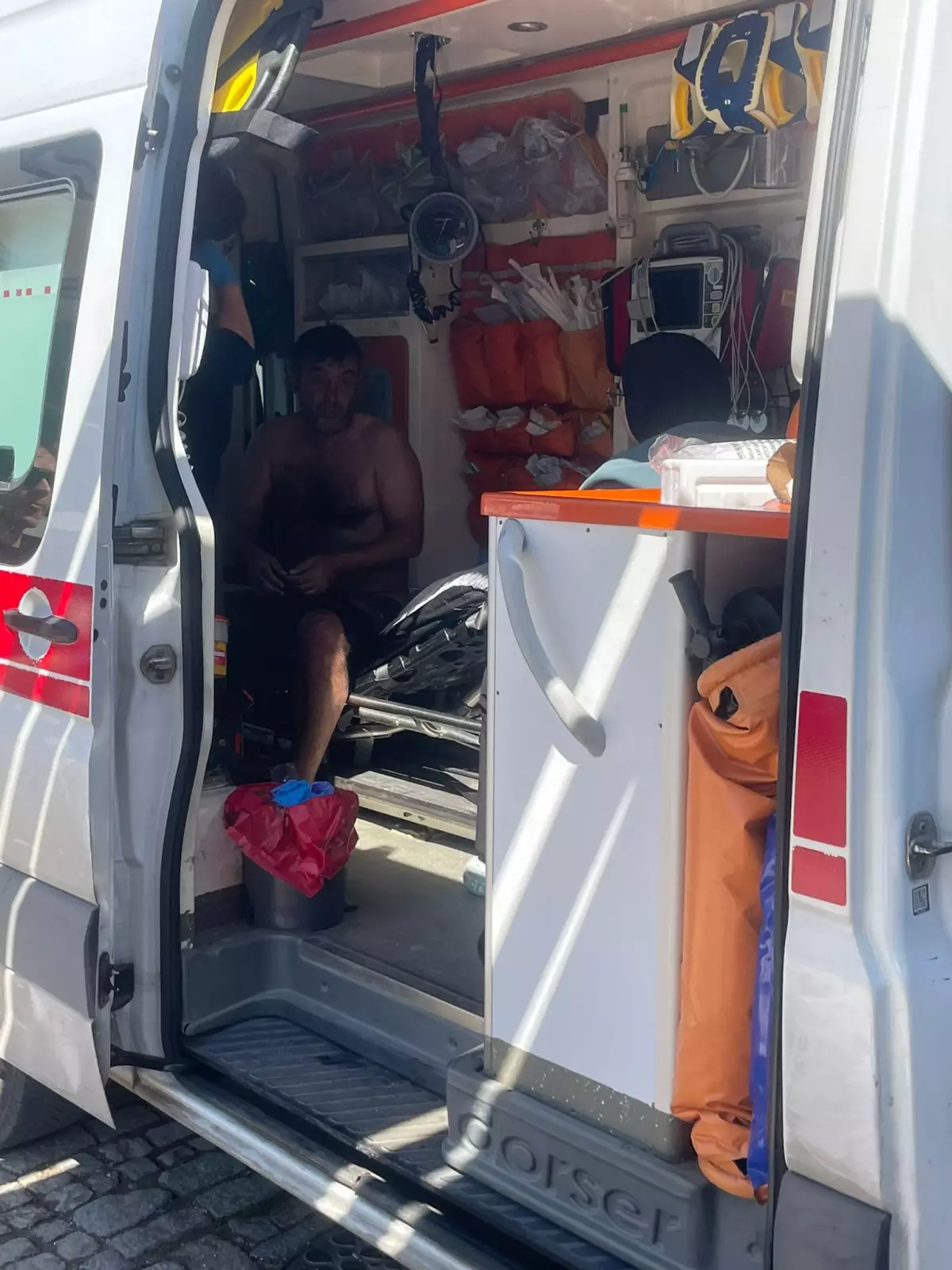 Antalya’da Rüzgarla Sarsılan Sup Board’da 3 Saat Bekleyen Turgay T.’nin Kurtarılması