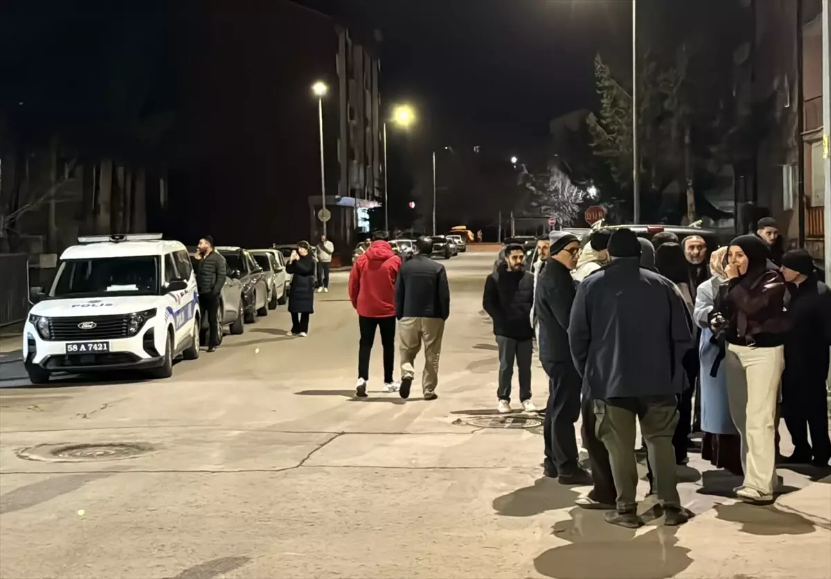 Sivas’ta Umre Seyahati Vaadiyle 125 Kişi Dolandırıldı