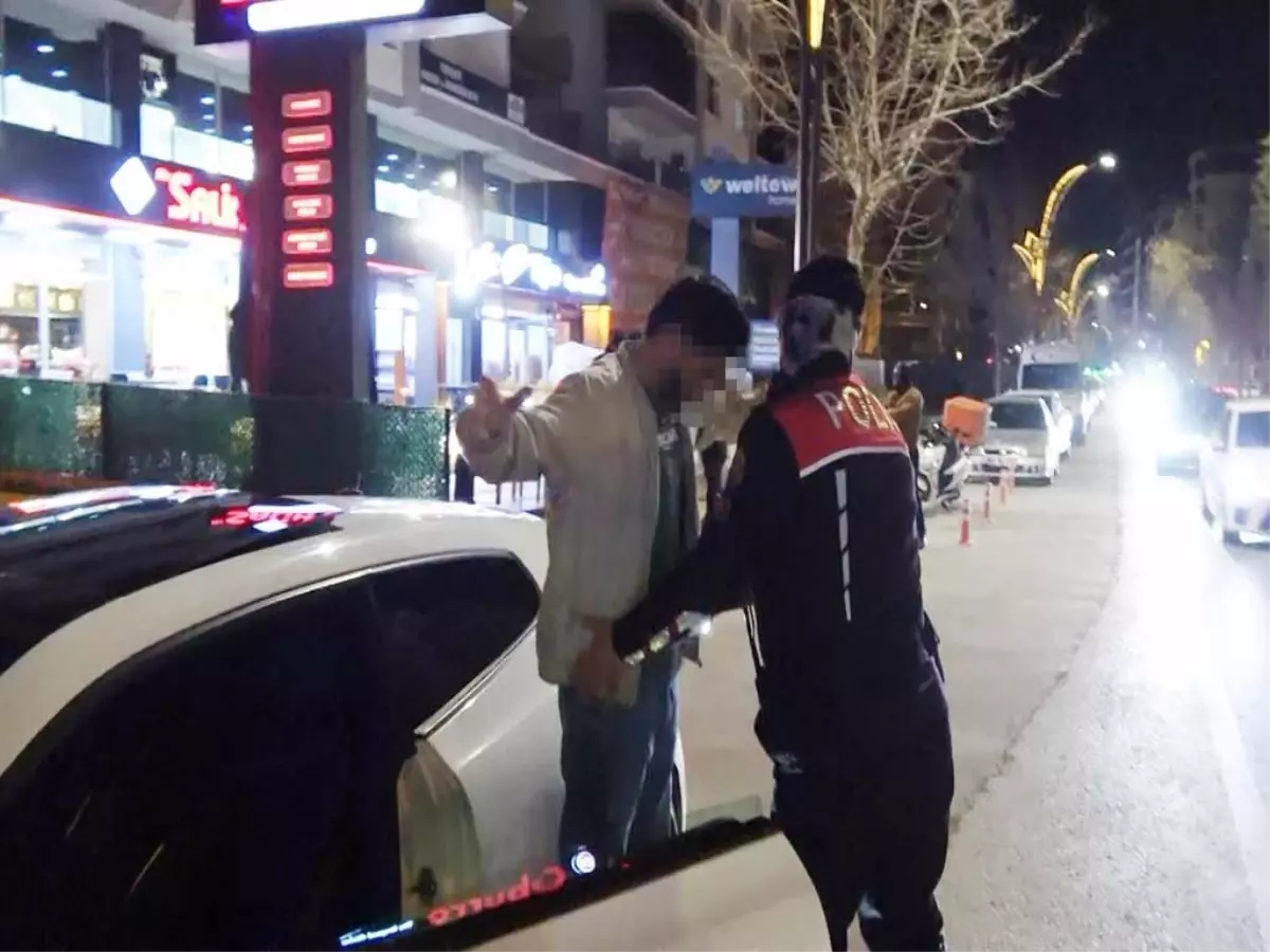 Aksaray’da Stajyer Ehliyetiyle 0,34 Promil Alkol Kullanan Sürücünün Ehliyeti İptal Edildi