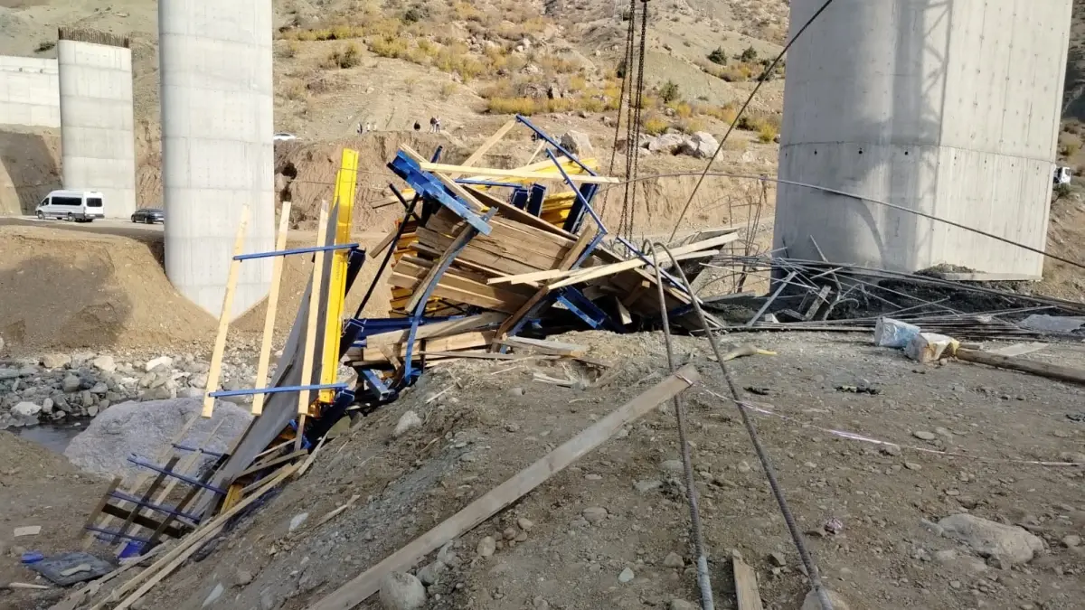 Diyarbakır Kulp'ta Viyadük Çöküşü: 4 İşçi Hayatını Kaybetti, 10 Sanık Yargılanıyor