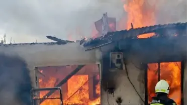 Yatağan’da yanan evin görüntüsü