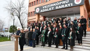 Samsun Barosu yetkilileri açıklama yapıyor
