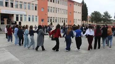 Nevruz ateşi yakma töreni