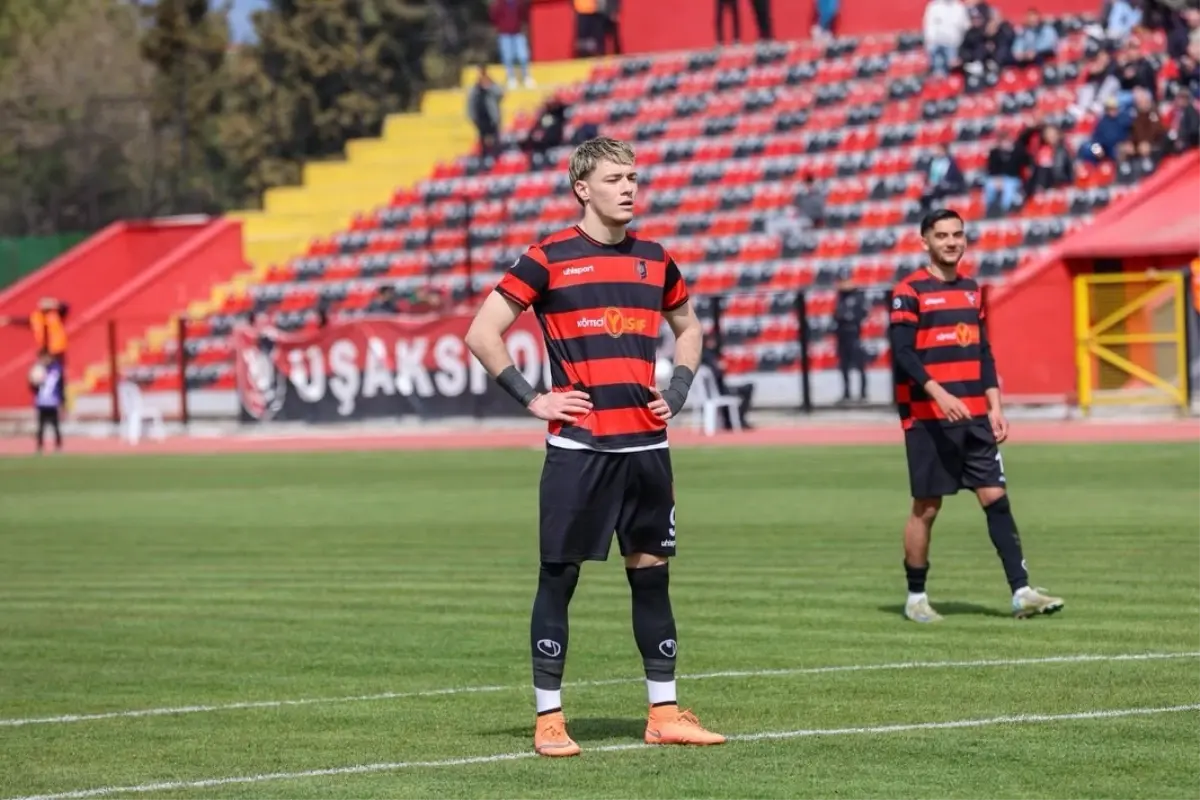 Uşakspor, Balıkesirspor Maçında Yenildi: Play-Off Umudu Sarsıldı